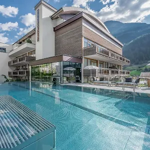 Szálloda Bergland Design- Und Wellnesshotel, Sölden